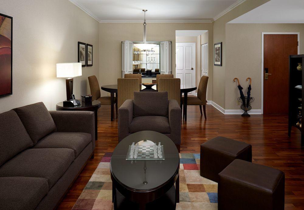 Hotel The Barrington